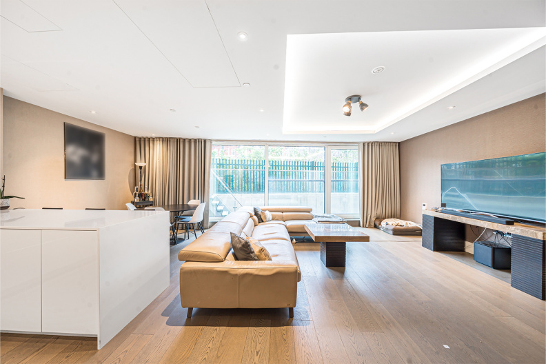 2 bedrooms apartments/flats to sale in Radnor Terrace, Kensington-image 8
