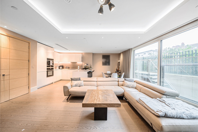 2 bedrooms apartments/flats to sale in Radnor Terrace, Kensington-image 7