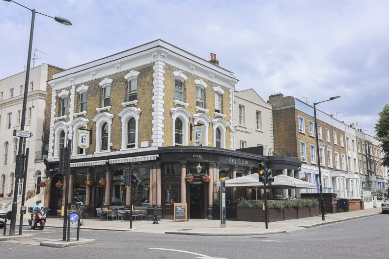 2 bedrooms apartments/flats to sale in Portobello Road, Notting Hill-image 12