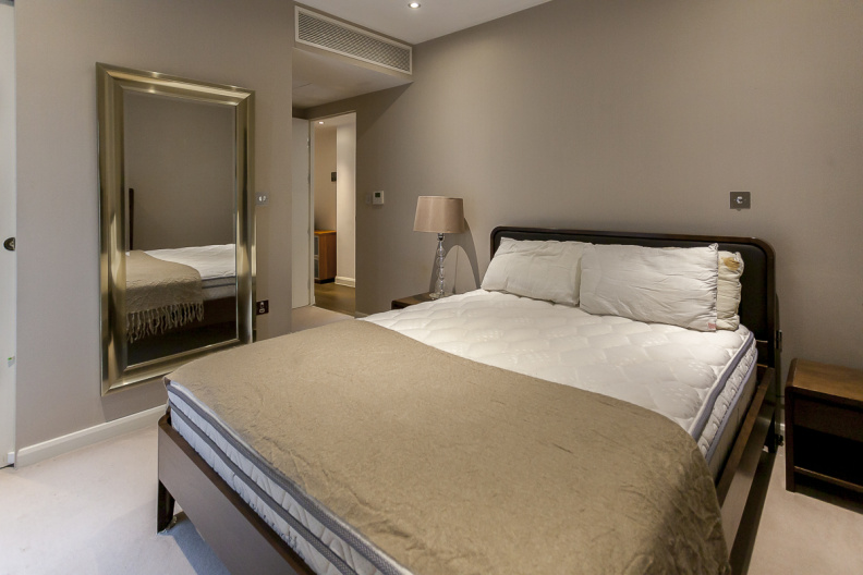 3 bedrooms apartments/flats to sale in Warwick Row, Westminster-image 10