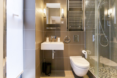 Warwick Row, Westminster SW1E image 5