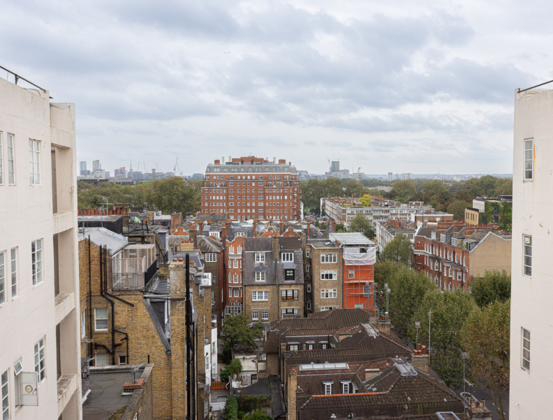 2 bedrooms apartments/flats to sale in Sloane Avenue, Chelsea-image 2