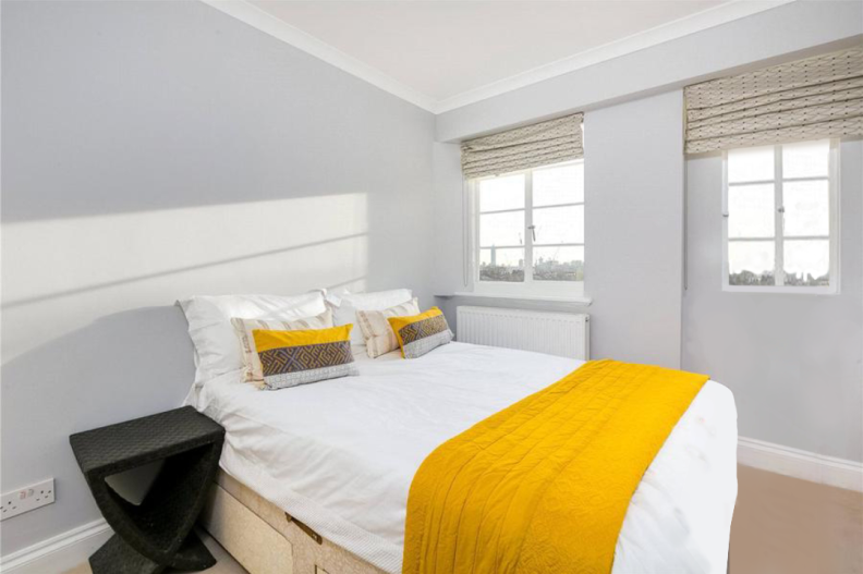 2 bedrooms apartments/flats for sale in Sloane Avenue, Chelsea - SW3 view 4