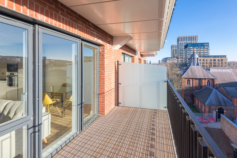 3 bedrooms apartments/flats for sale in Thunderer Walk, Woolwich - SE18 view 10