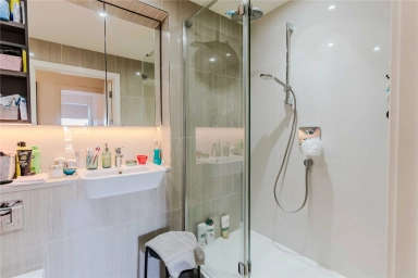 Thunderer Walk, Woolwich - SE18 view 18