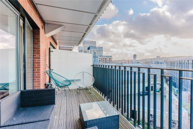 Thunderer Walk, Woolwich - SE18 view 31