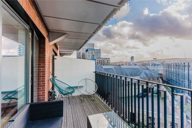 Thunderer Walk, Woolwich - SE18 view 32