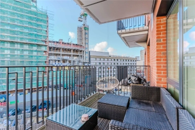 Thunderer Walk, Woolwich - SE18 view 40