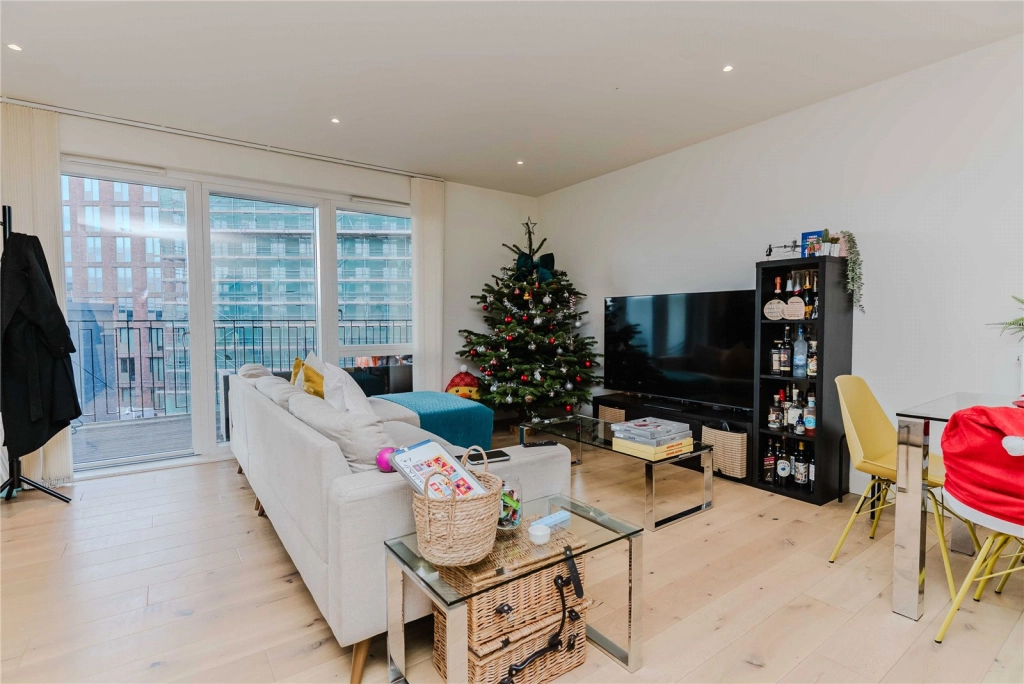 3 bedrooms apartments/flats for sale in Thunderer Walk, Woolwich - SE18 view 9