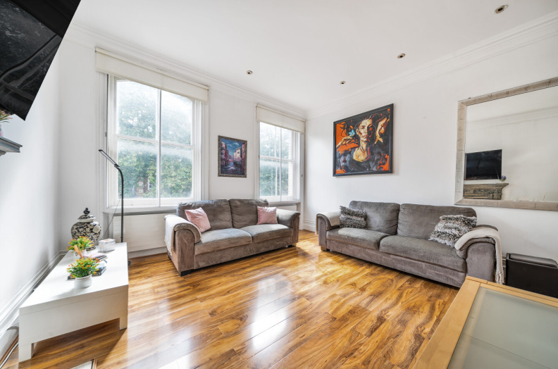 2 bedrooms apartments/flats for sale in Old Brompton Road, Earl's Court - SW5 view 3