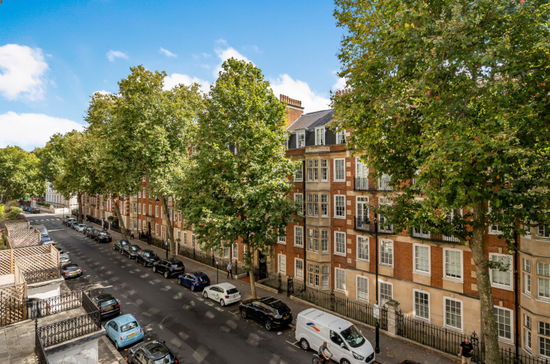 2 bedrooms apartments/flats for sale in Old Brompton Road, Earl's Court - SW5 view 8