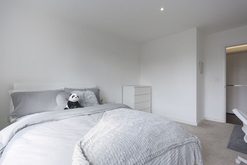 2 bedrooms apartments/flats for sale in Plough Way, Rotherhithe - SE16 view 20