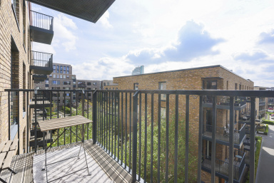 Plough Way, Rotherhithe - SE16 view 1