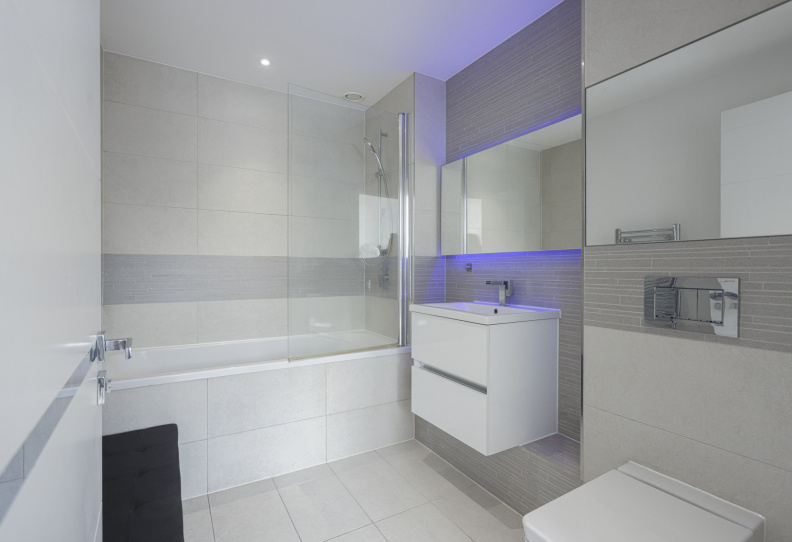 2 bedrooms apartments/flats for sale in Plough Way, Rotherhithe - SE16 view 6