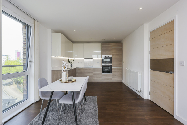 2 bedrooms apartments/flats for sale in Plough Way, Rotherhithe - SE16 view 15