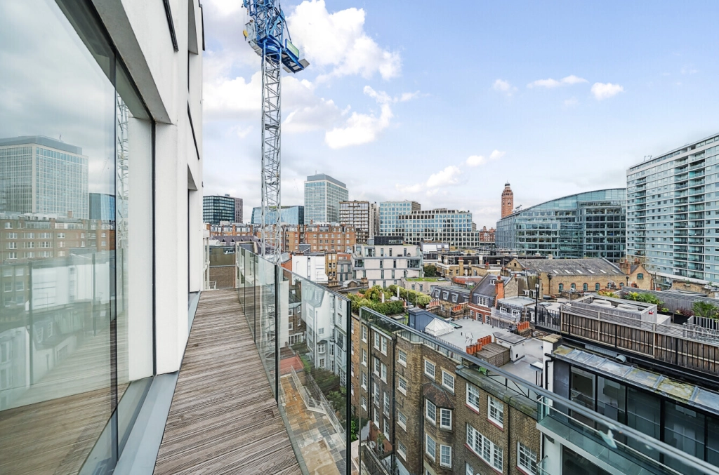 3 bedrooms apartments/flats for sale in Buckingham Gate, Westminster - SW1E view 11