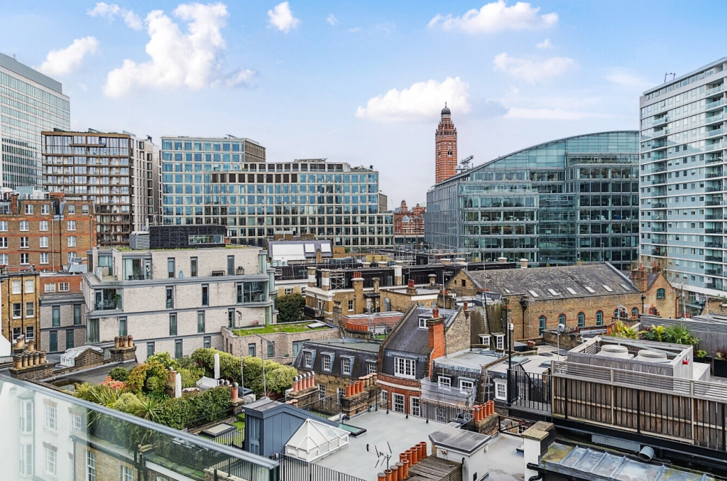 3 bedrooms apartments/flats for sale in Buckingham Gate, Westminster - SW1E view 13