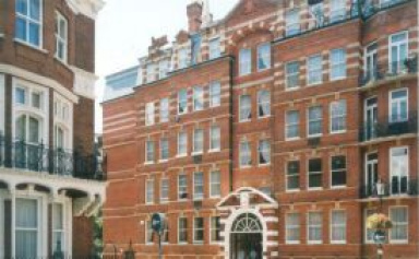 Pembroke Road, Earl's Court - W8 view 2