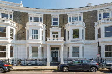 Challoner Crescent, West Kensington W14 image 1