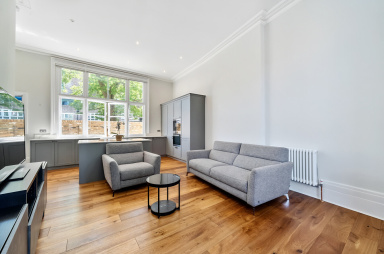 Challoner Crescent, West Kensington W14 image 11