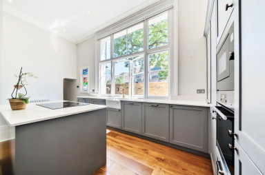Challoner Crescent, West Kensington W14 image 4
