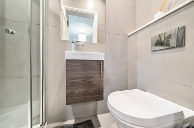 Challoner Crescent, West Kensington W14 image 16