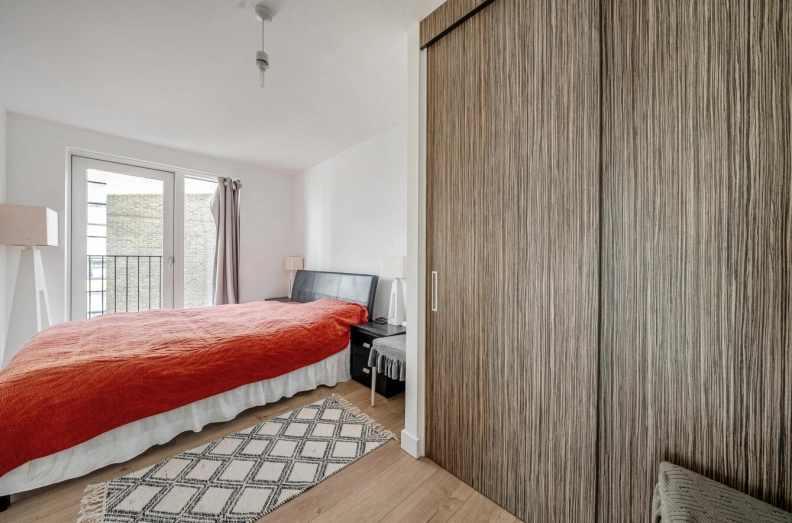 1 bedroom apartments/flats to sale in Conington Road, Lewisham-image 9
