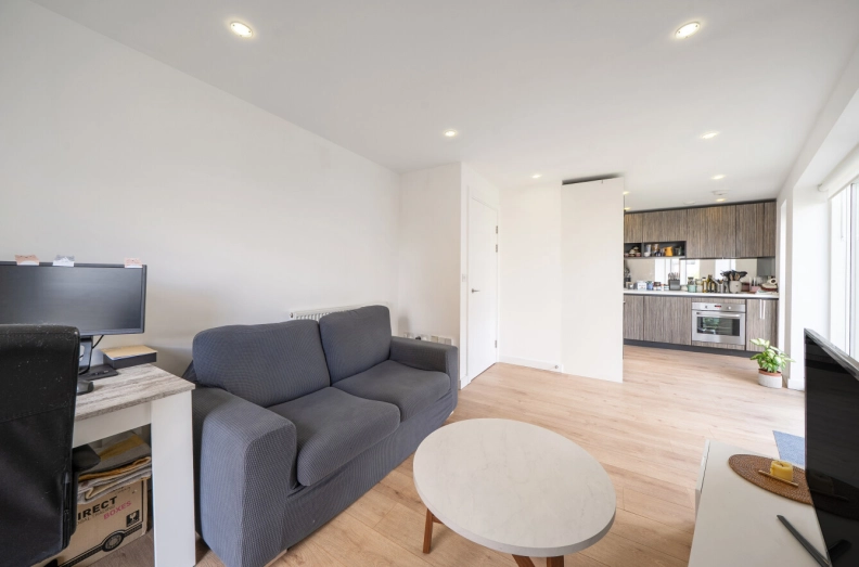 1 bedroom apartments/flats to sale in Conington Road, Lewisham-image 8