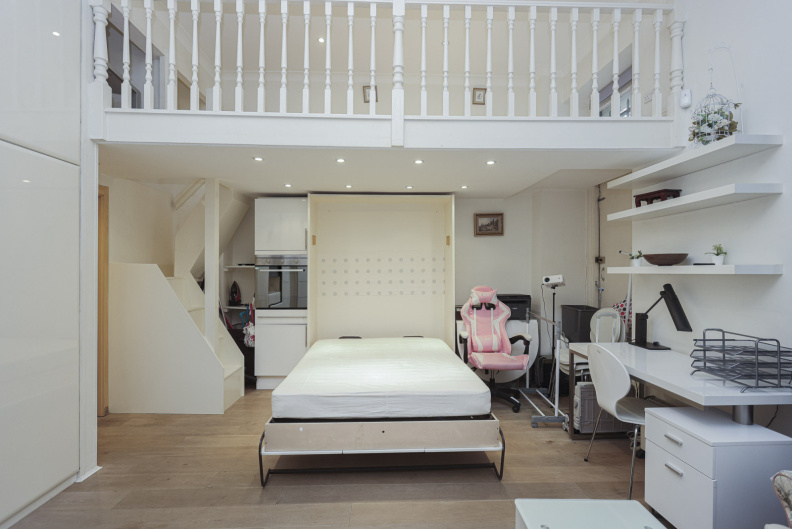 Studio apartments/flats for sale in Queen's Gate, South Kensington - SW7 view 4
