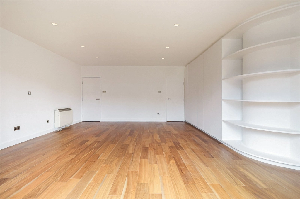 Studio apartments/flats for sale in Cromwell Road, Kensington - SW7 view 11