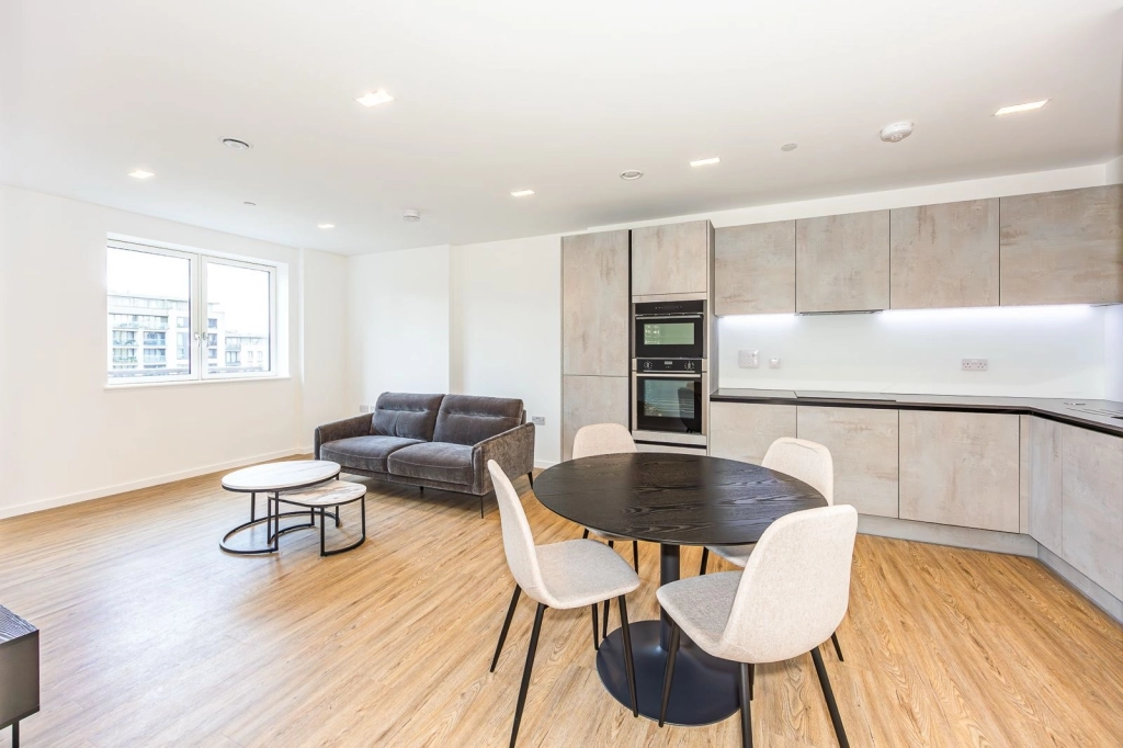 1 bedroom apartments/flats for sale in Wheatstone Gardens, Notting Hill - W10 view 4