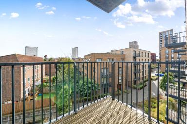 Ashton Reach, Rotherhithe - SE16 view 2