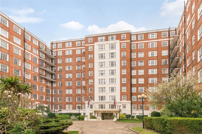3 bedrooms apartments/flats to sale in Edgware Road, Paddington-image 11