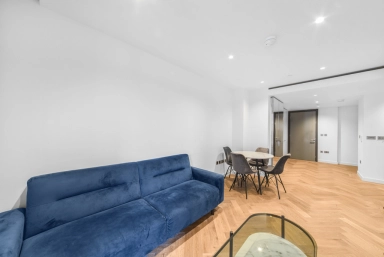 Segrave Walk, Paddington - W2 view 3