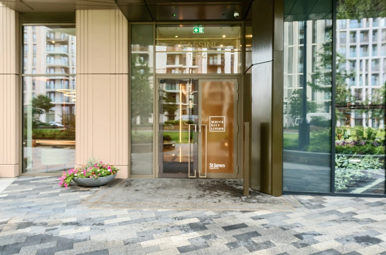 2 bedrooms apartments/flats for sale in Cascade Way, White City - W12 view 7