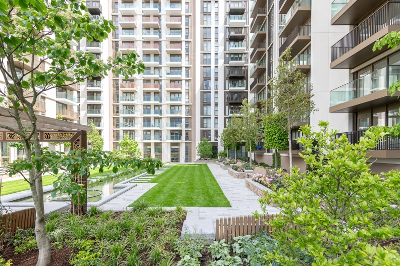 2 bedrooms apartments/flats for sale in Cascade Way, White City - W12 view 18