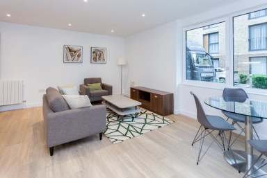 Ashton Reach, Rotherhithe - SE16 view 3