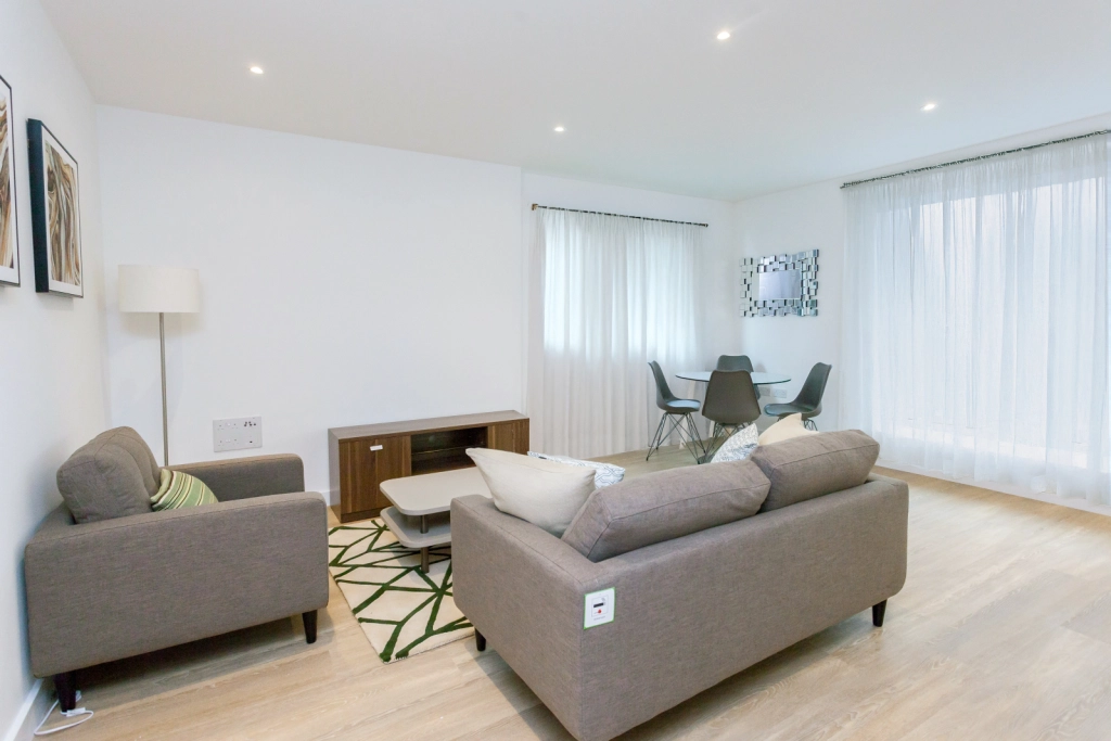 1 bedroom apartments/flats for sale in Ashton Reach, Rotherhithe - SE16 view 2