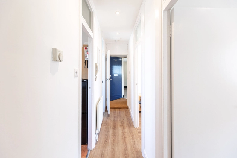 1 bedroom apartments/flats to sale in Riverside Gardens, Hammersmith-image 12