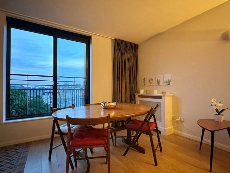 1 bedroom apartments/flats for sale in Cromwell Road, Kensington - SW7 view 10