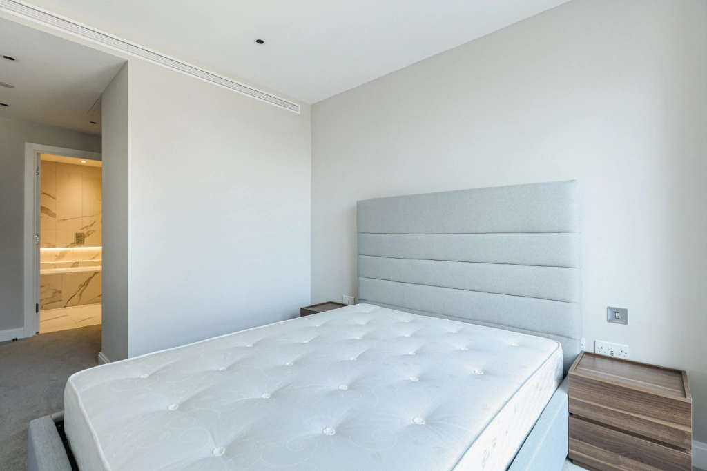 2 bedrooms apartments/flats for sale in Gasholder Place, Kennington - SE11 view 12