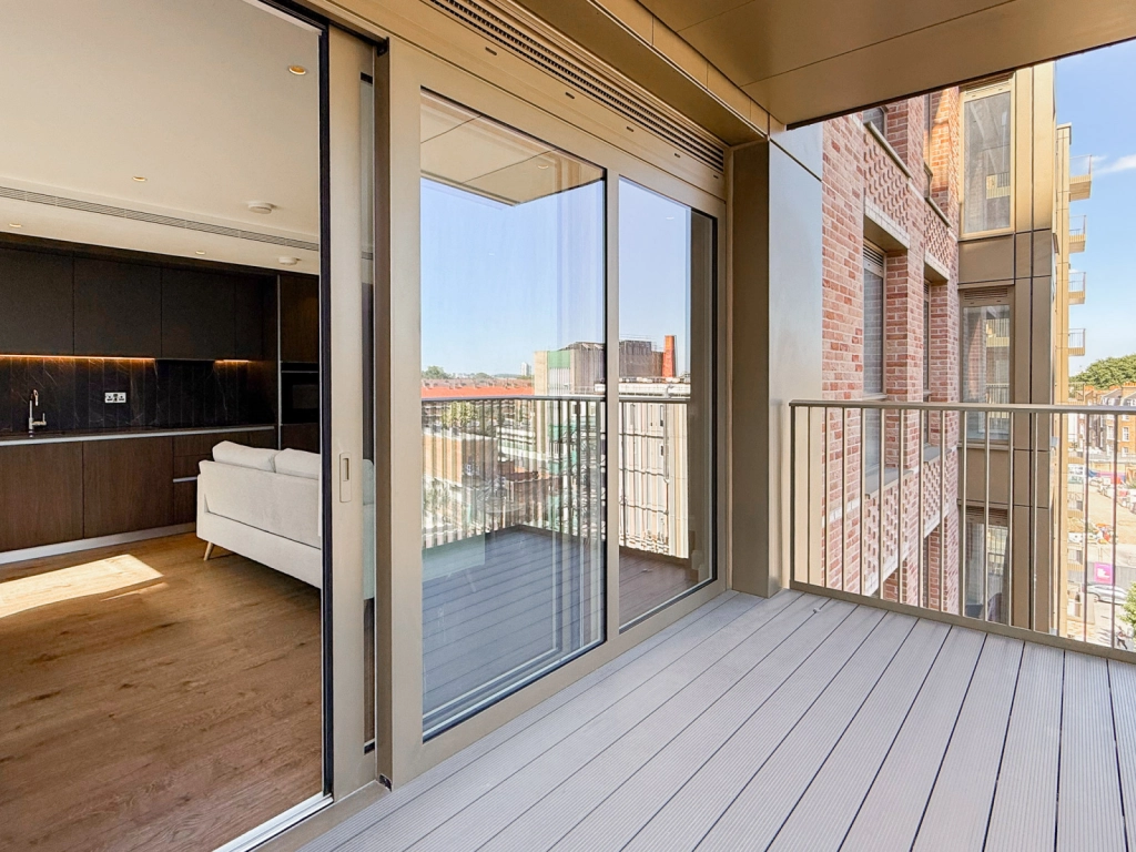 2 bedrooms apartments/flats for sale in Gasholder Place, Kennington - SE11 view 7