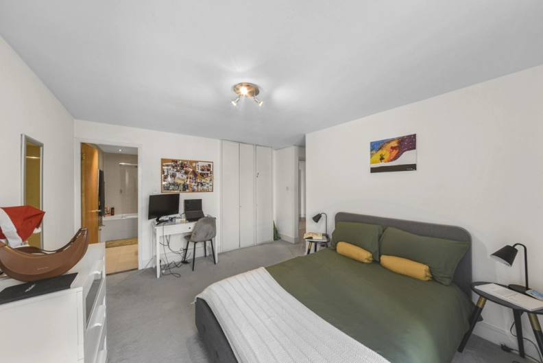 2 bedrooms apartments/flats to sale in Kensington Gardens Square, Kensington-image 11