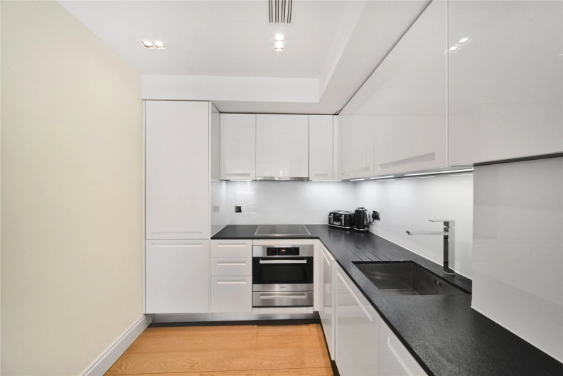 1 bedroom apartments/flats for sale in Kensington High Street, Kensington - W14 view 4