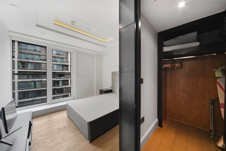 1 bedroom apartments/flats for sale in Kensington High Street, Kensington - W14 view 5