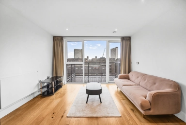 Winchester Square, Rotherhithe - SE8 view 9