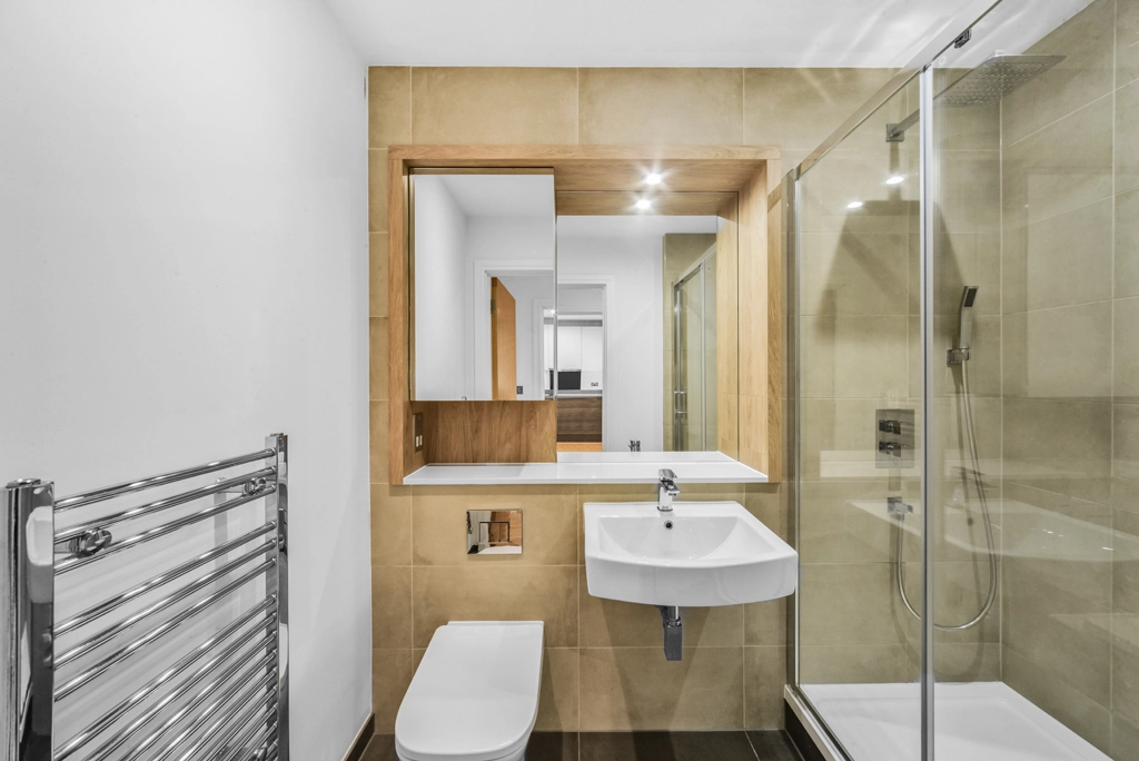 2 bedrooms apartments/flats for sale in Winchester Square, Rotherhithe - SE8 view 14