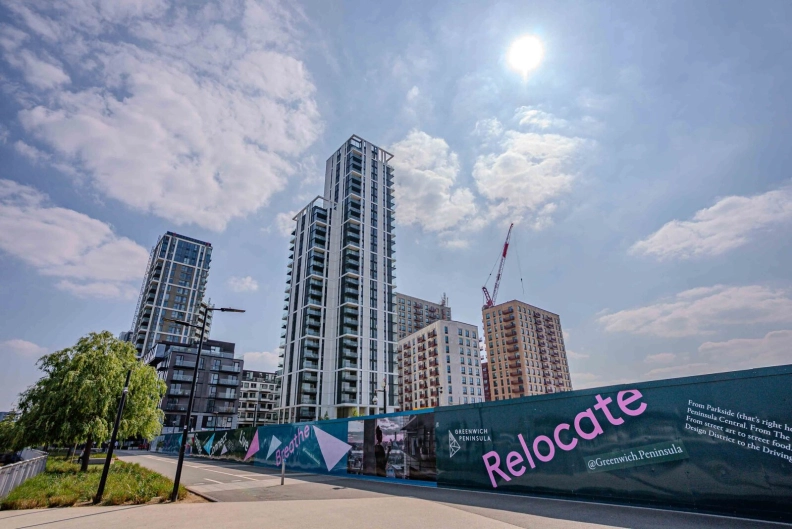 2 bedrooms apartments/flats to sale in Chandlers Avenue, Greenwich-image 2