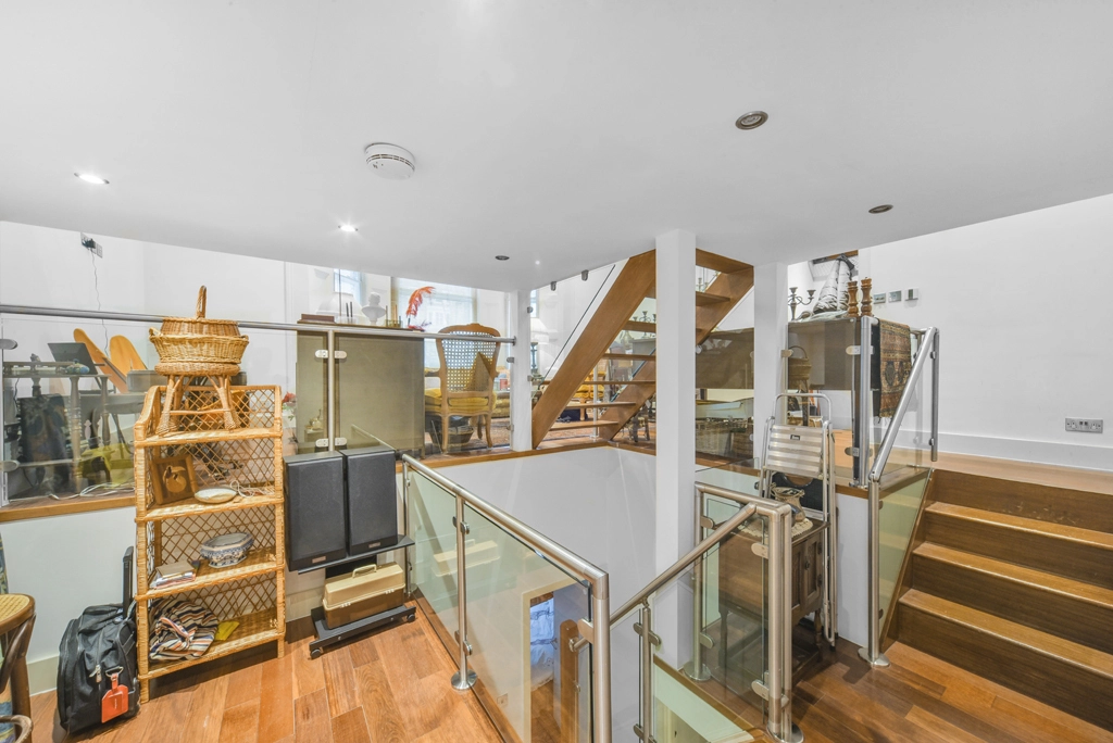 2 bedrooms apartments/flats for sale in Lexham Gardens, Kensington - W8 view 11