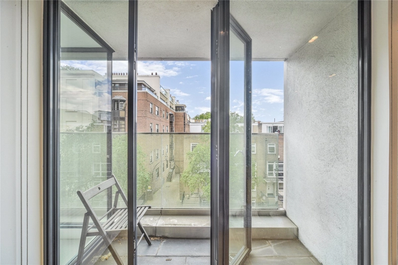 2 bedrooms apartments/flats to sale in Hyde Park Square, Paddington-image 4